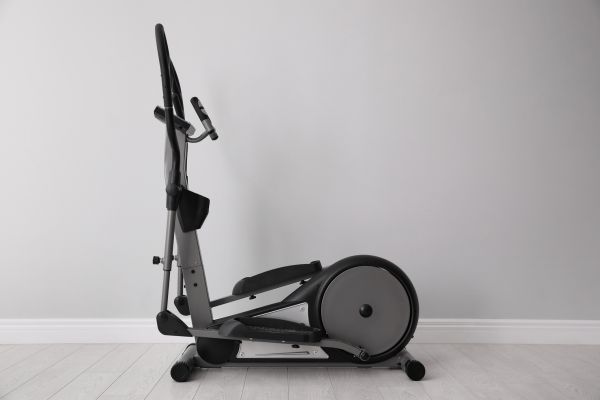 Elliptical Machine Assembly in Shingle Springs